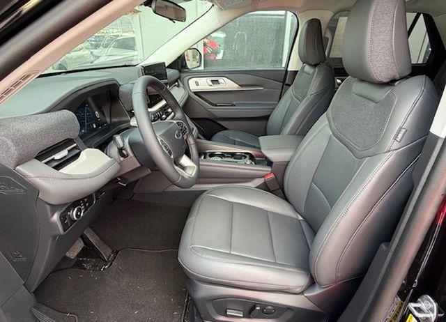 new 2025 Ford Explorer car, priced at $43,312
