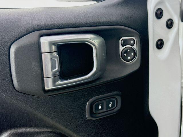 used 2023 Jeep Gladiator car, priced at $29,000