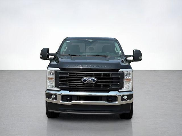 new 2025 Ford F-350 car, priced at $69,412