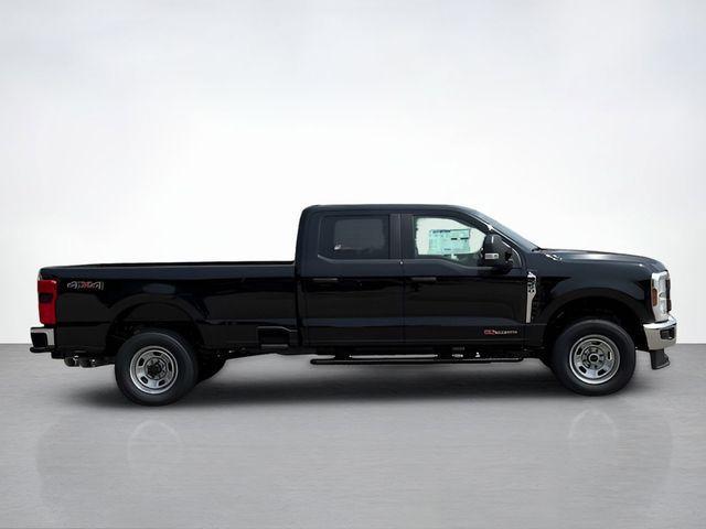 new 2025 Ford F-350 car, priced at $69,412