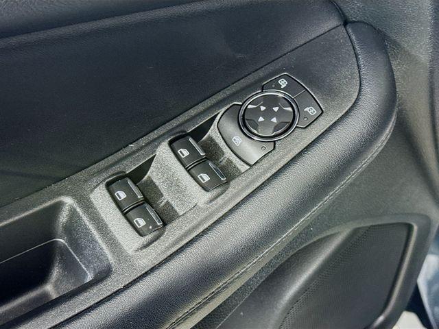 used 2022 Ford Edge car, priced at $25,200