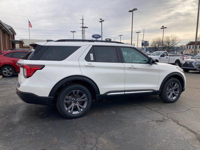 new 2025 Ford Explorer car, priced at $45,302