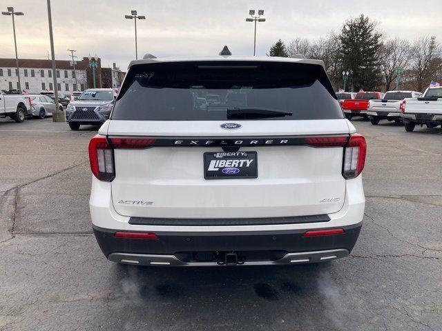 new 2025 Ford Explorer car, priced at $45,302