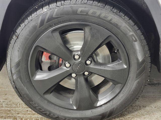 used 2019 Jeep Cherokee car, priced at $16,500