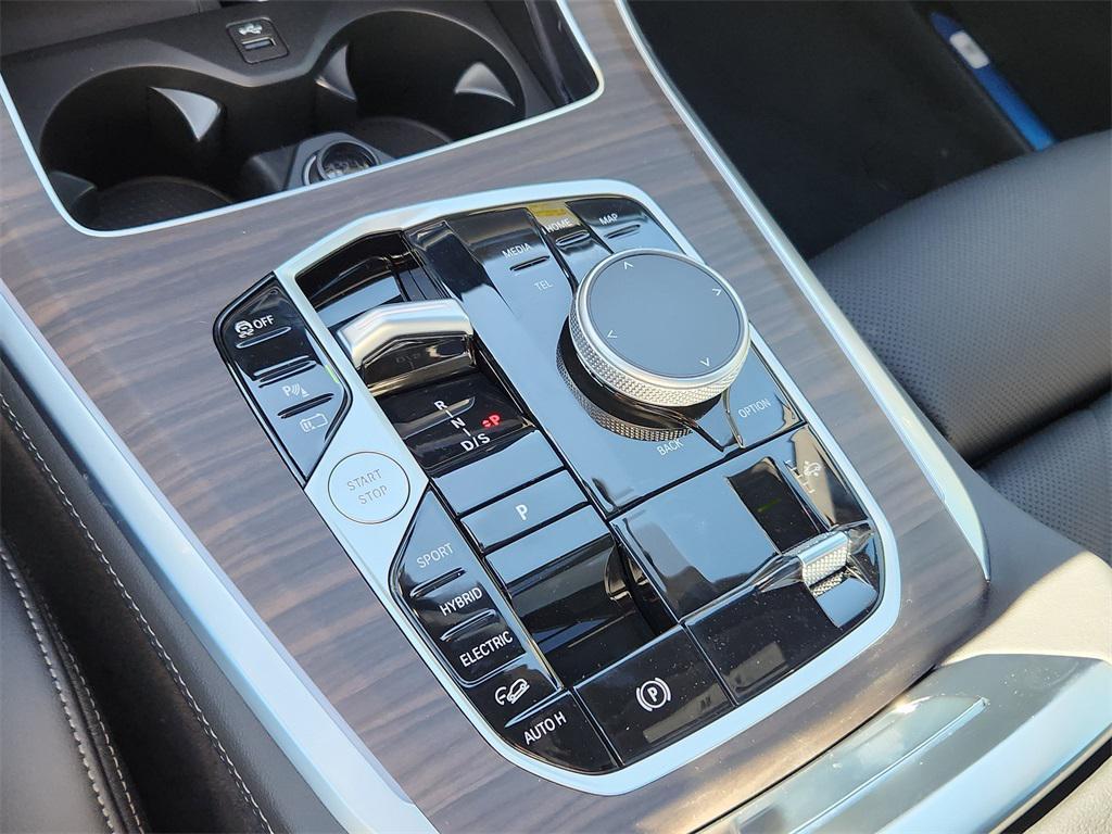 new 2026 BMW X5 PHEV car, priced at $80,124