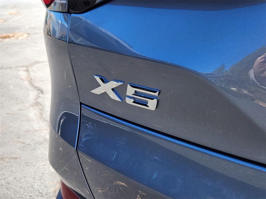 new 2026 BMW X5 PHEV car, priced at $80,124