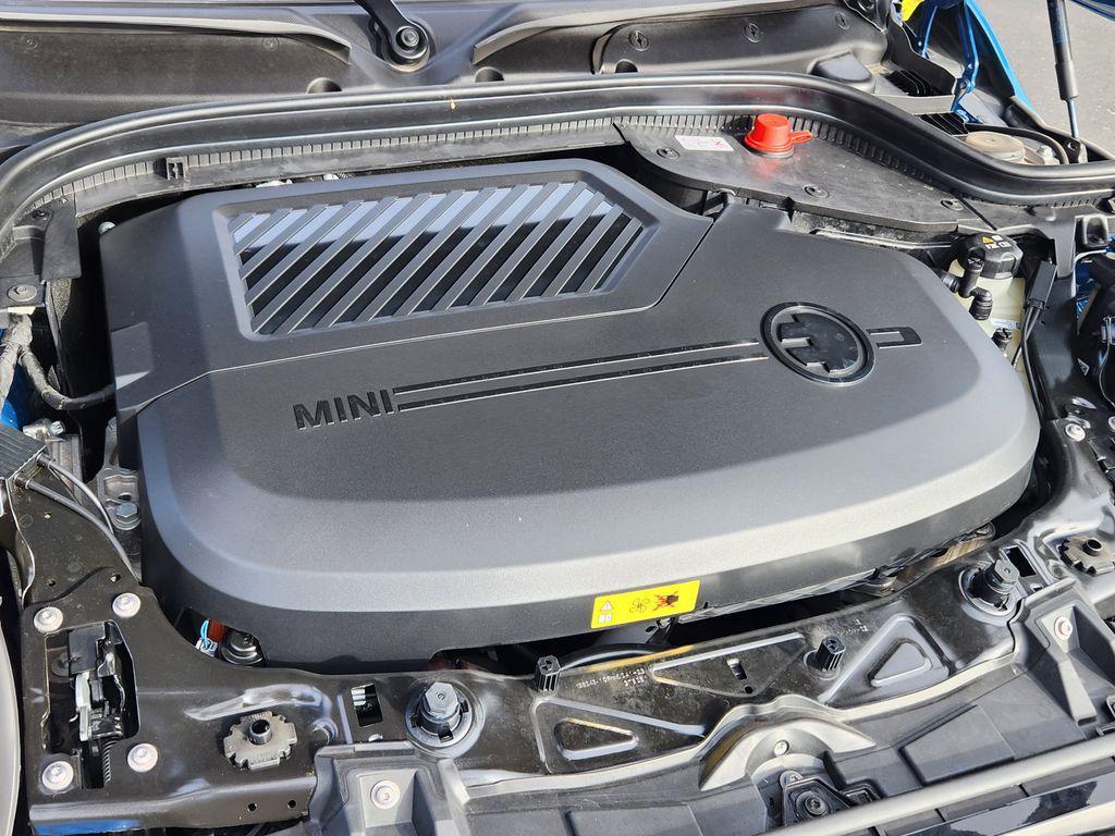 used 2024 MINI Hardtop car, priced at $23,410