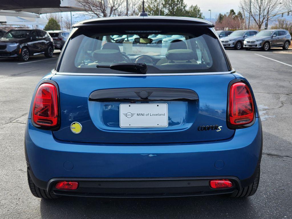 used 2024 MINI Hardtop car, priced at $23,410