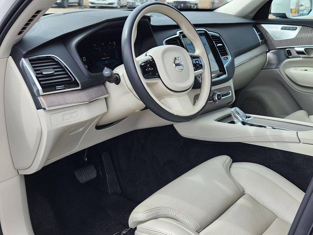 used 2023 Volvo XC90 Recharge Plug-In Hybrid car, priced at $48,381