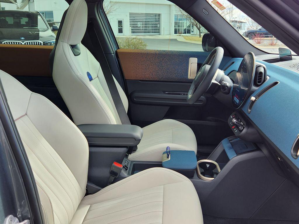 used 2025 MINI Countryman car, priced at $36,994