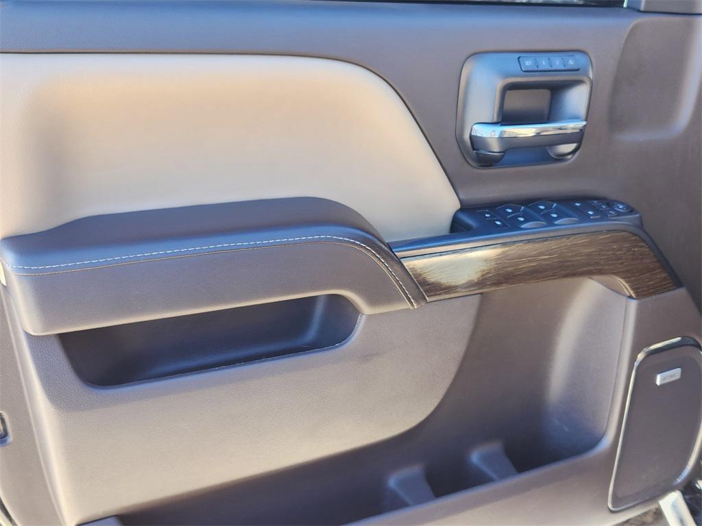 used 2017 GMC Sierra 1500 car, priced at $23,810