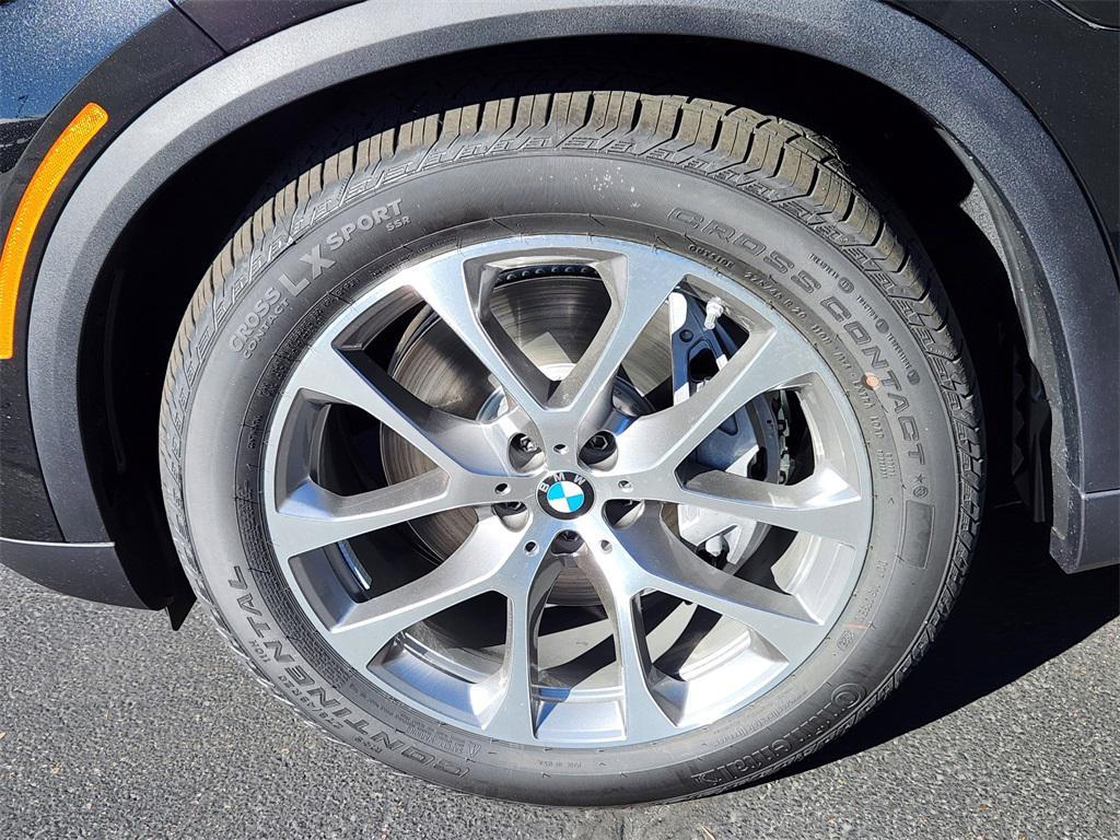 new 2026 BMW X5 PHEV car, priced at $81,549