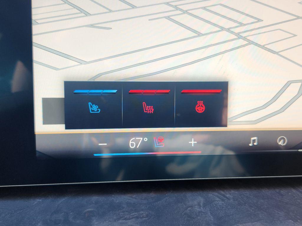 new 2026 BMW X7 car, priced at $96,529