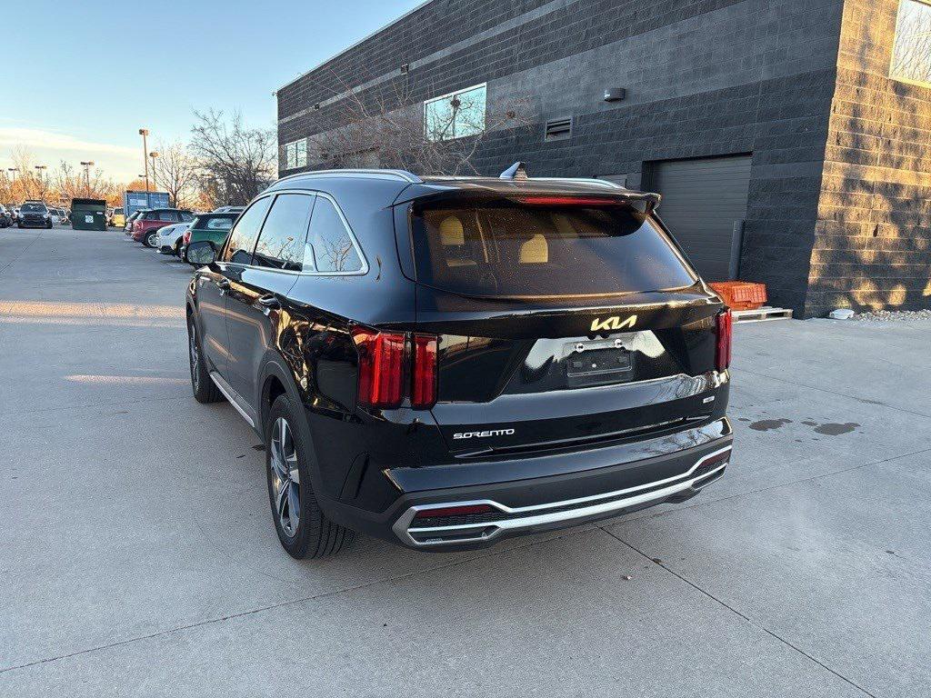 used 2023 Kia Sorento Hybrid car, priced at $32,210