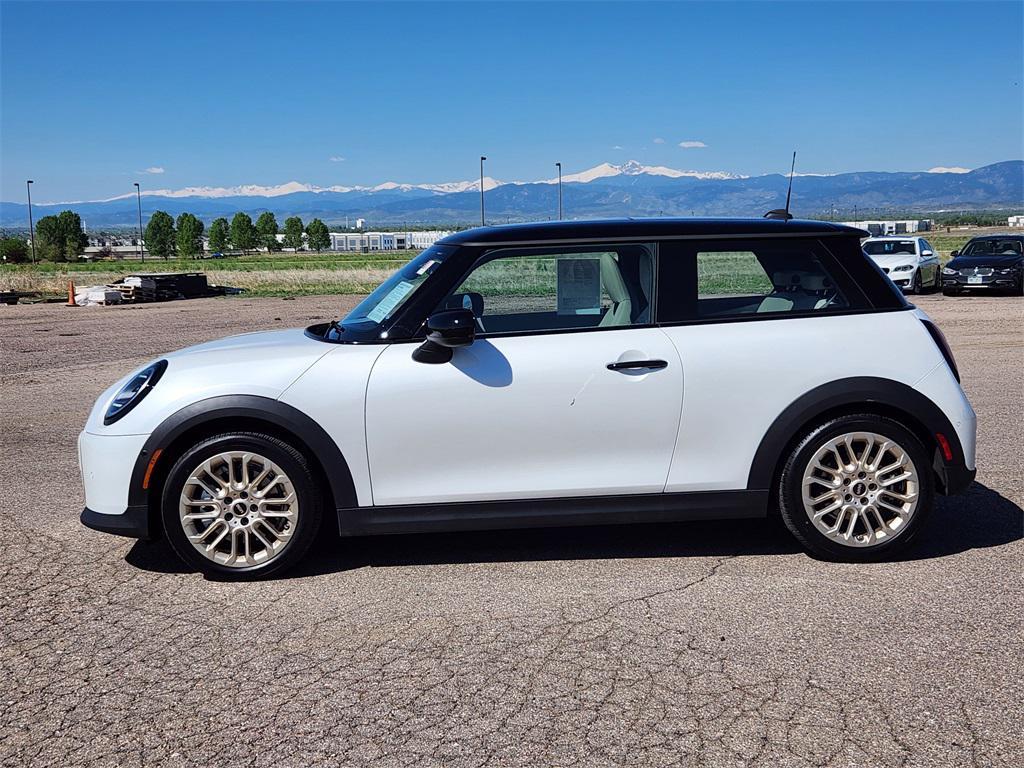used 2025 MINI Hardtop car, priced at $29,199