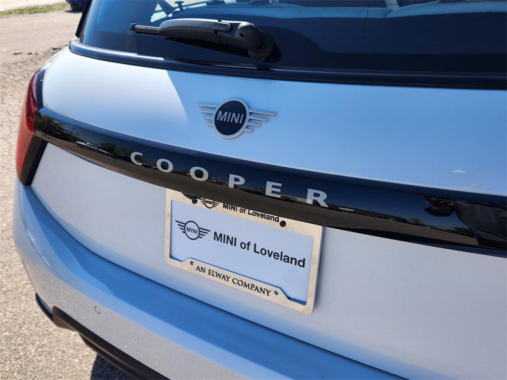 used 2025 MINI Hardtop car, priced at $29,199
