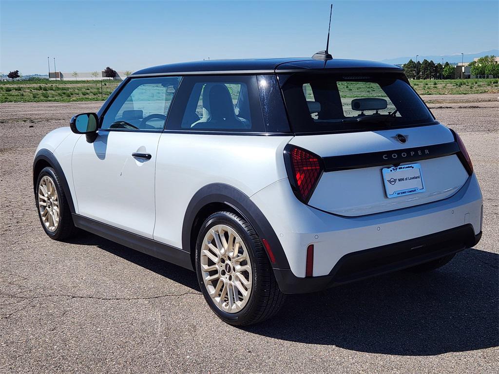 used 2025 MINI Hardtop car, priced at $29,199