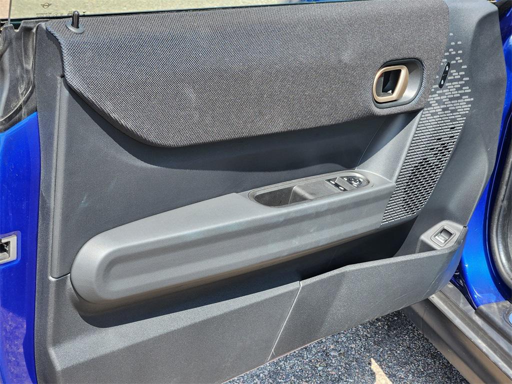 used 2025 MINI Hardtop car, priced at $28,199