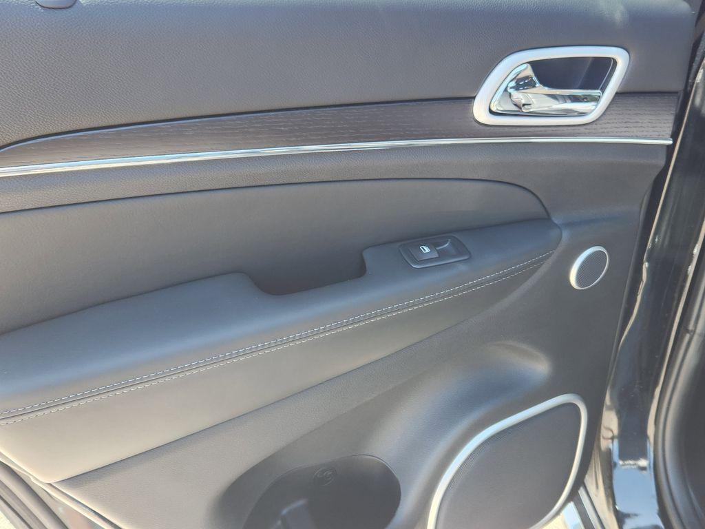 used 2019 Jeep Grand Cherokee car, priced at $24,698