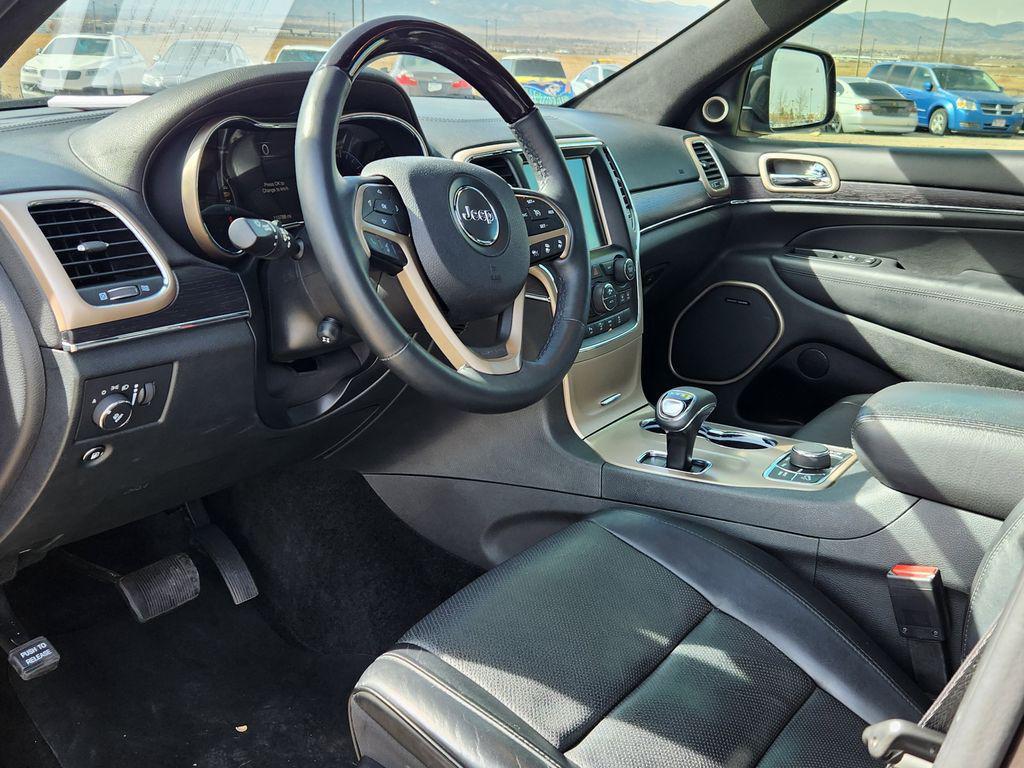 used 2015 Jeep Grand Cherokee car, priced at $13,921