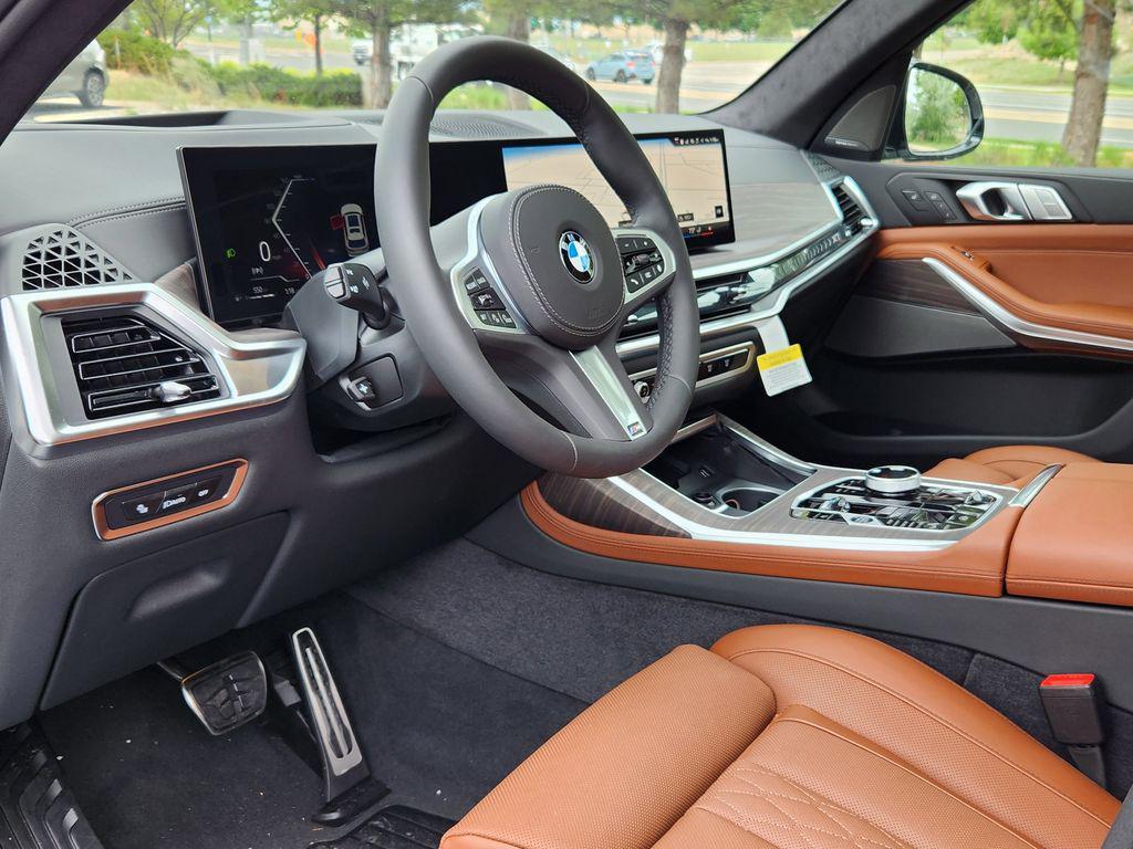 new 2027 BMW X7 car, priced at $104,349