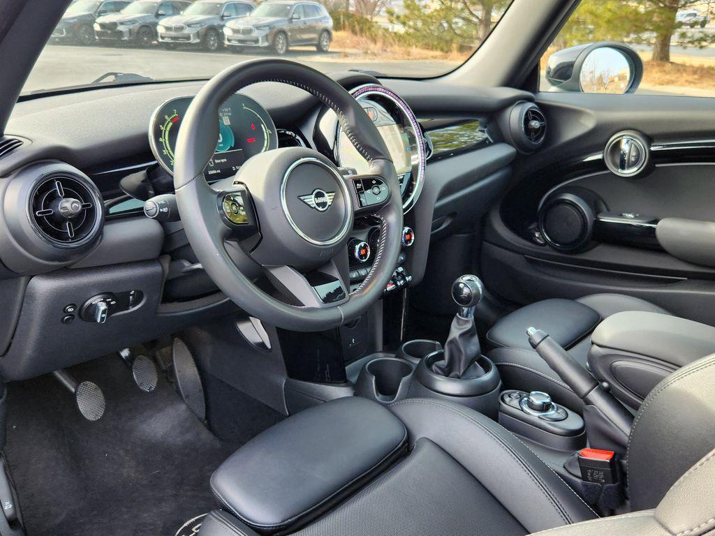 used 2023 MINI Hardtop car, priced at $24,968