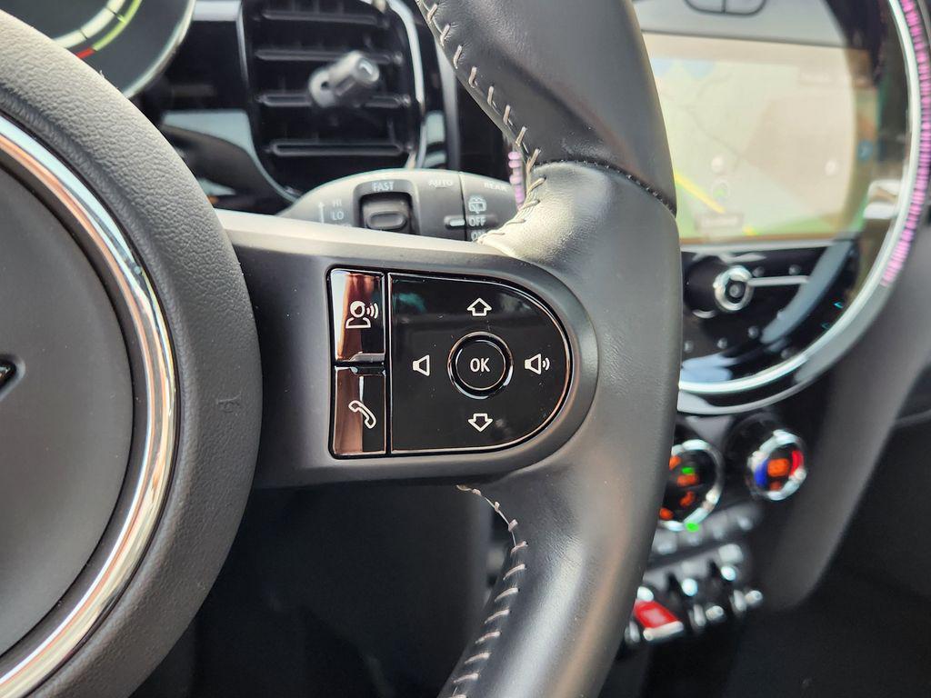 used 2023 MINI Hardtop car, priced at $24,968