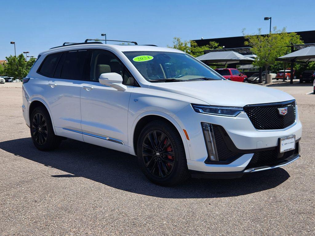 used 2024 Cadillac XT6 car, priced at $46,811