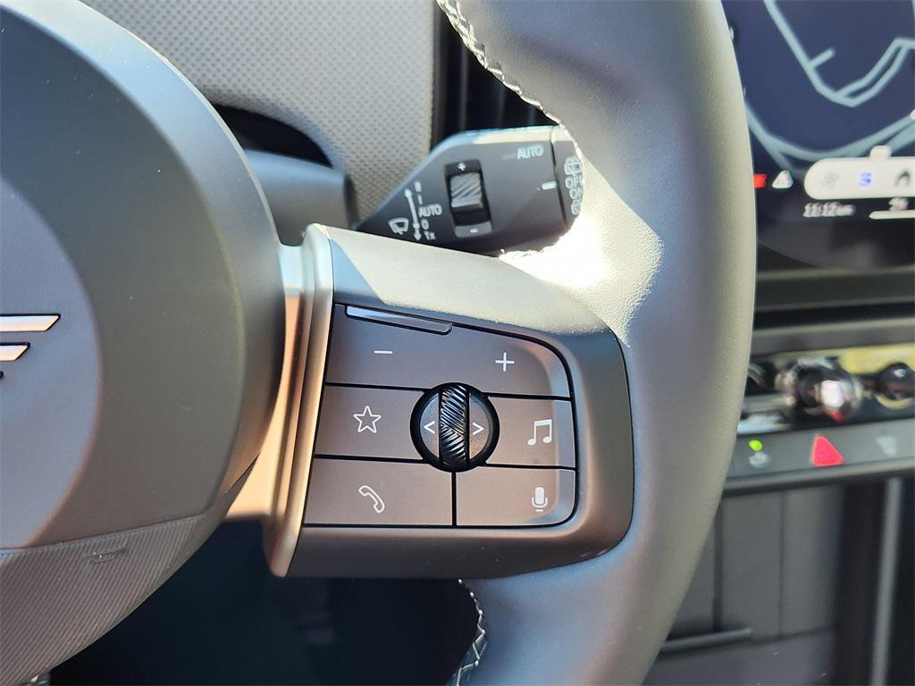 used 2025 MINI Hardtop car, priced at $34,399