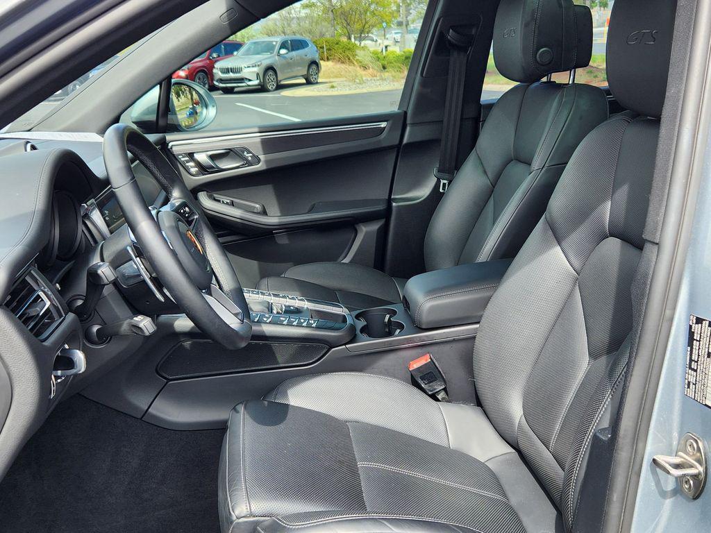 used 2021 Porsche Macan car, priced at $53,698
