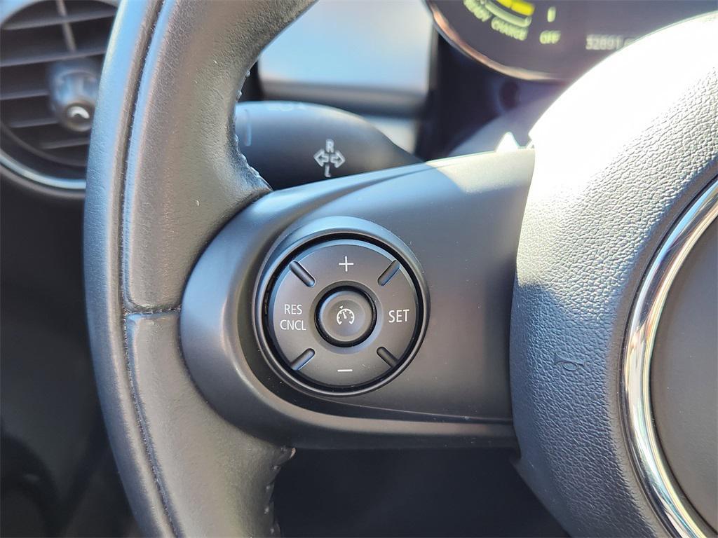 used 2021 MINI Hardtop car, priced at $16,921