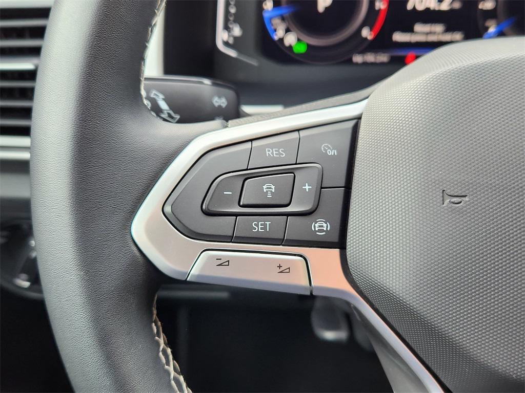 used 2023 Volkswagen Atlas car, priced at $24,910