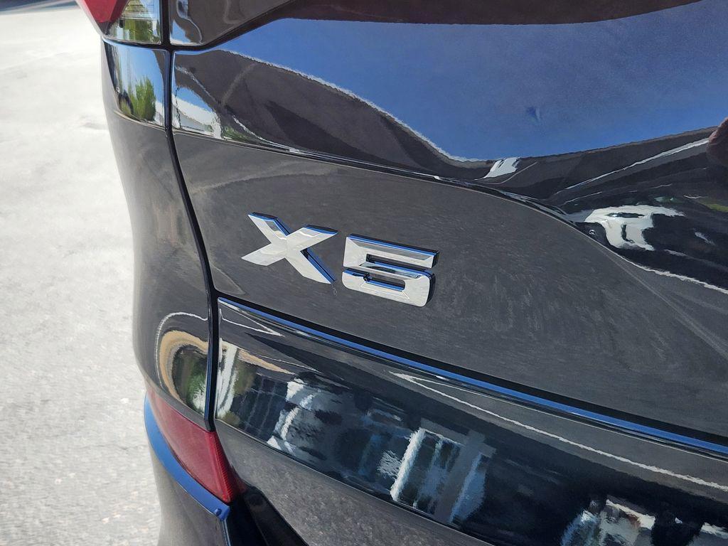 new 2026 BMW X5 PHEV car