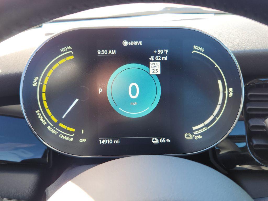 used 2024 MINI Hardtop car, priced at $22,580