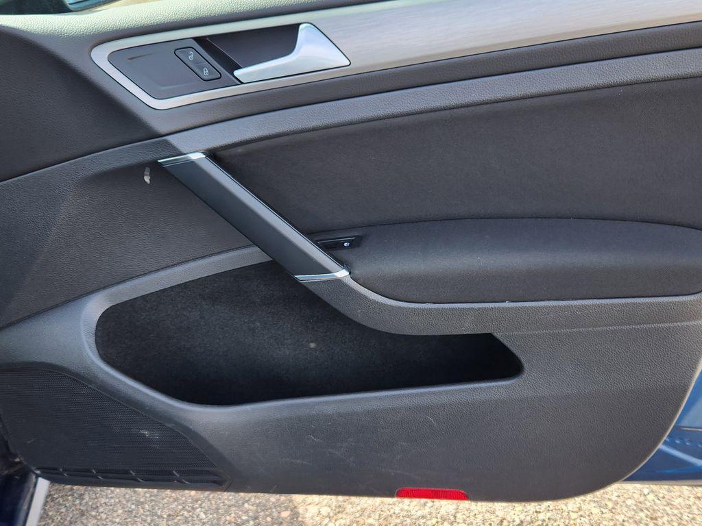 used 2017 Volkswagen Golf SportWagen car, priced at $11,968