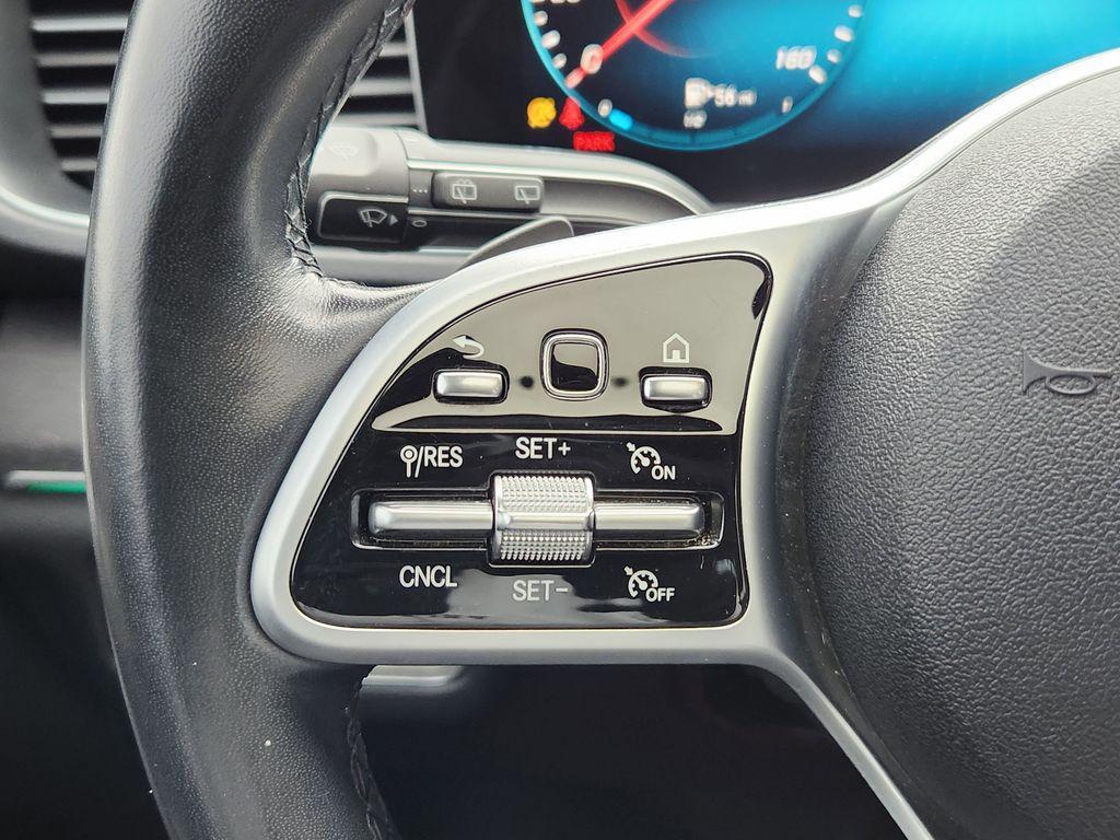 used 2020 Mercedes-Benz GLE 350 car, priced at $26,816