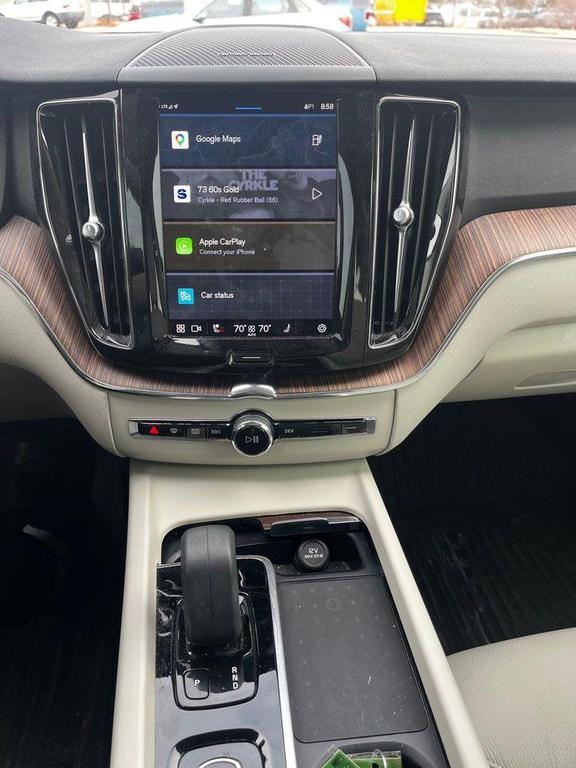 used 2022 Volvo XC60 Recharge Plug-In Hybrid car, priced at $32,476