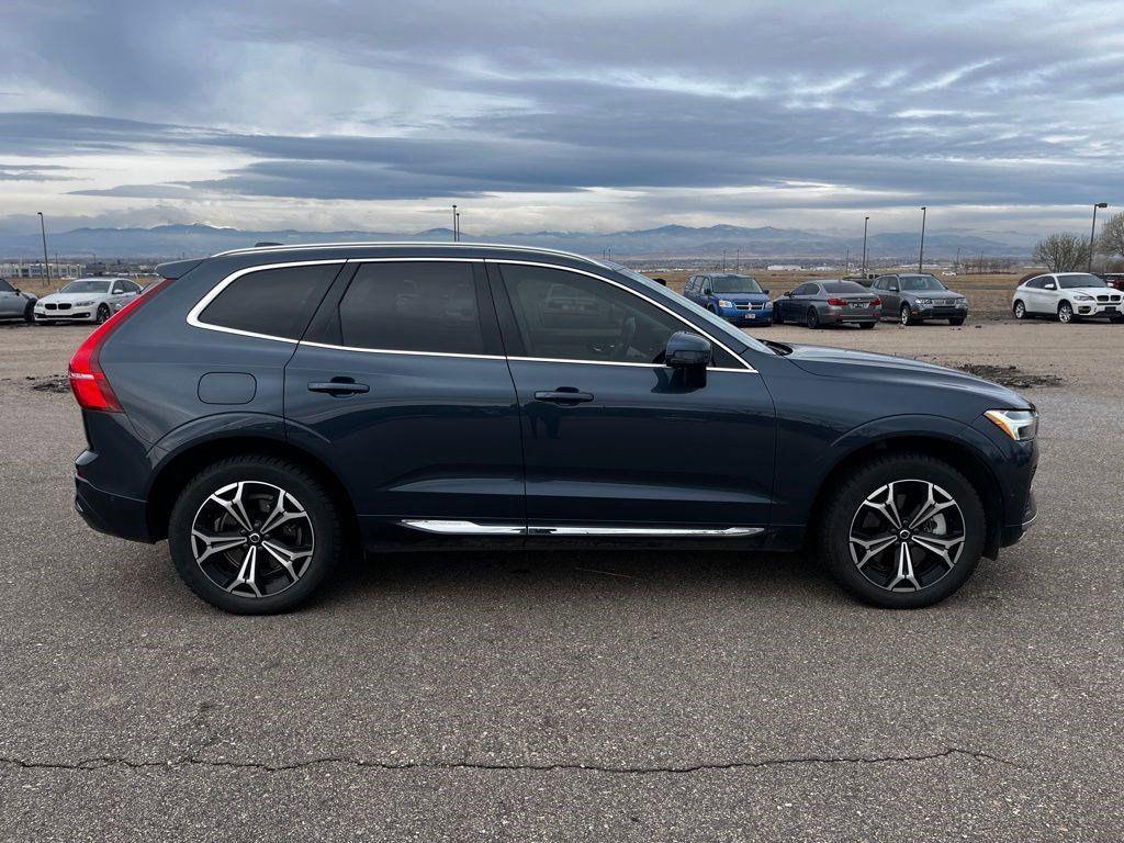 used 2022 Volvo XC60 Recharge Plug-In Hybrid car, priced at $32,476