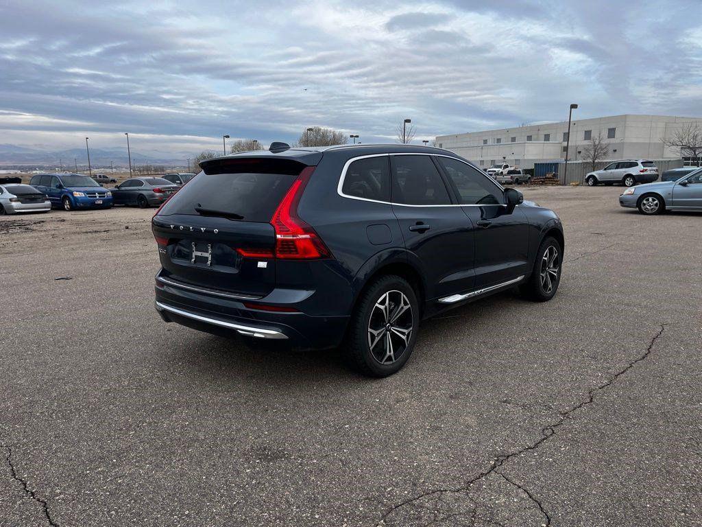used 2022 Volvo XC60 Recharge Plug-In Hybrid car, priced at $32,476