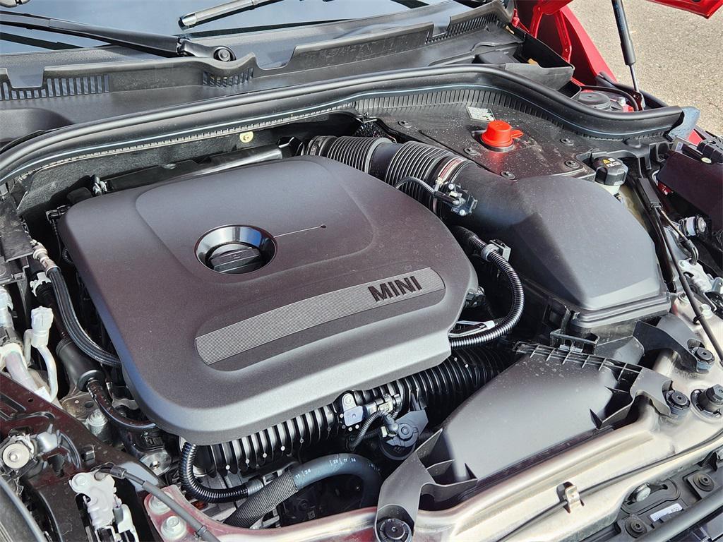 used 2025 MINI Hardtop car, priced at $27,698