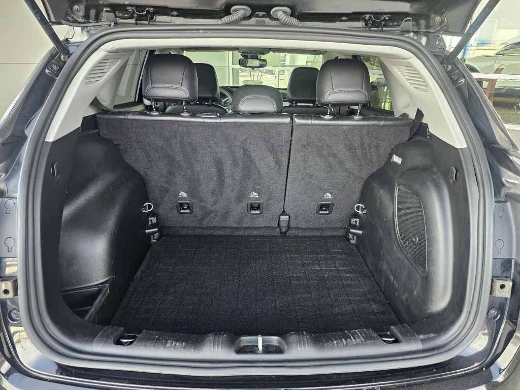 used 2022 Jeep Compass car, priced at $18,990