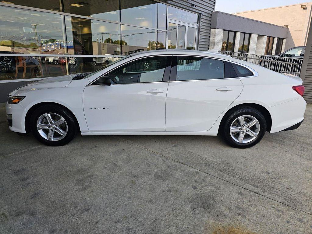 used 2024 Chevrolet Malibu car, priced at $18,486