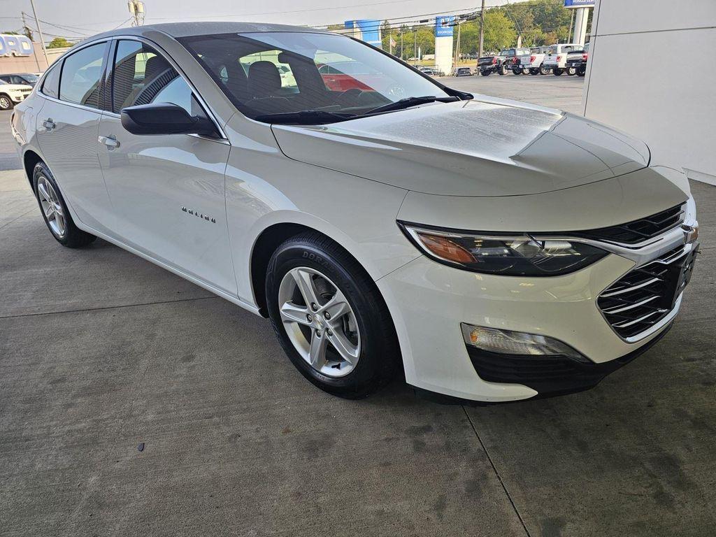 used 2024 Chevrolet Malibu car, priced at $18,486