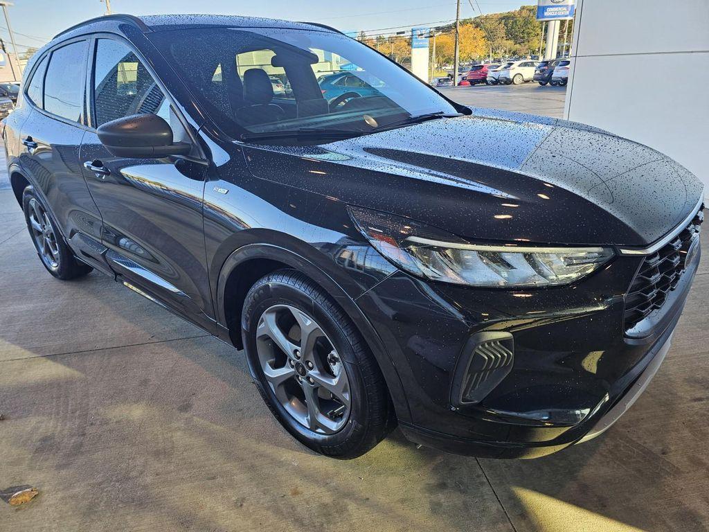 used 2023 Ford Escape car, priced at $17,990