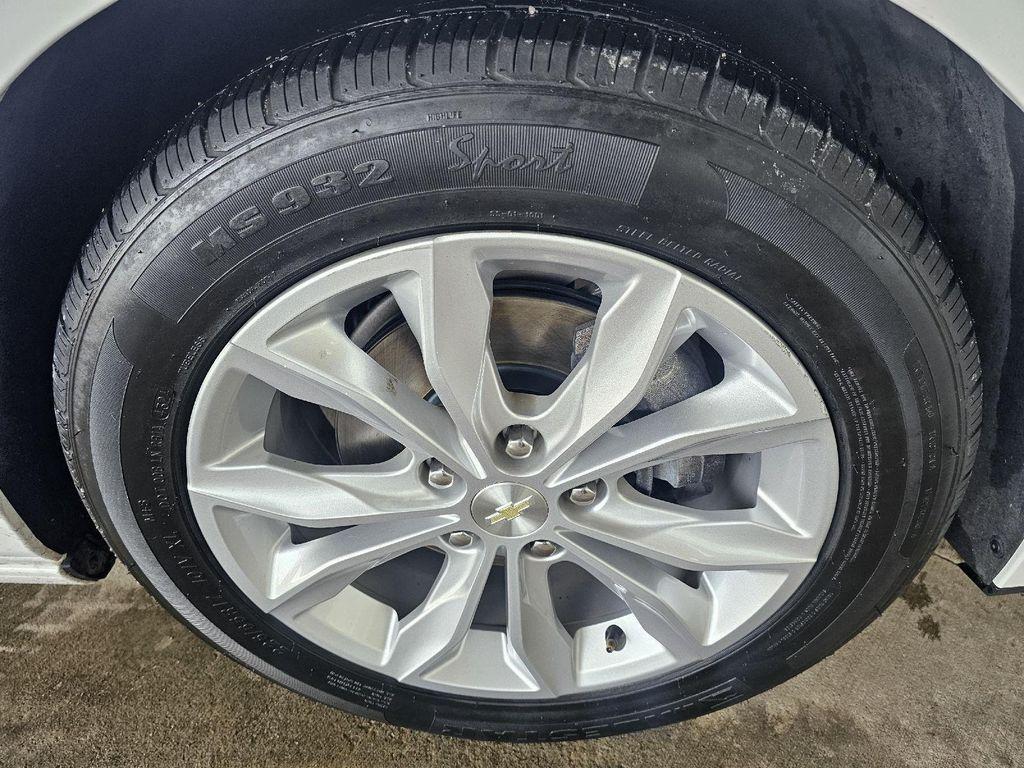 used 2022 Chevrolet Malibu car, priced at $16,990