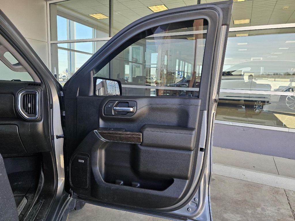 used 2021 Chevrolet Silverado 1500 car, priced at $33,990