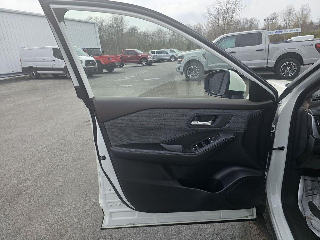 used 2023 Nissan Rogue car, priced at $19,990