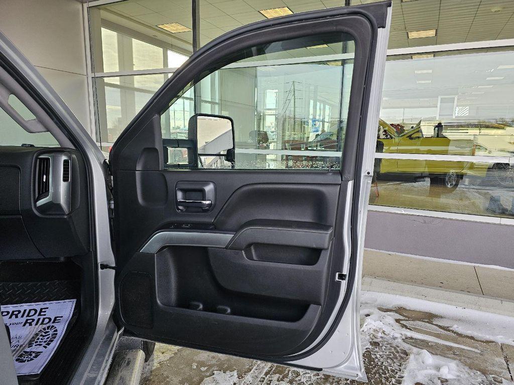 used 2015 Chevrolet Silverado 2500 car, priced at $22,990