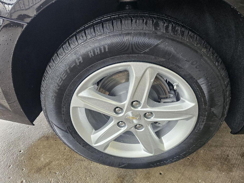 used 2023 Chevrolet Malibu car, priced at $16,890