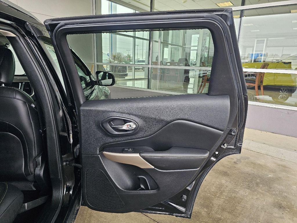 used 2017 Jeep Cherokee car, priced at $14,990